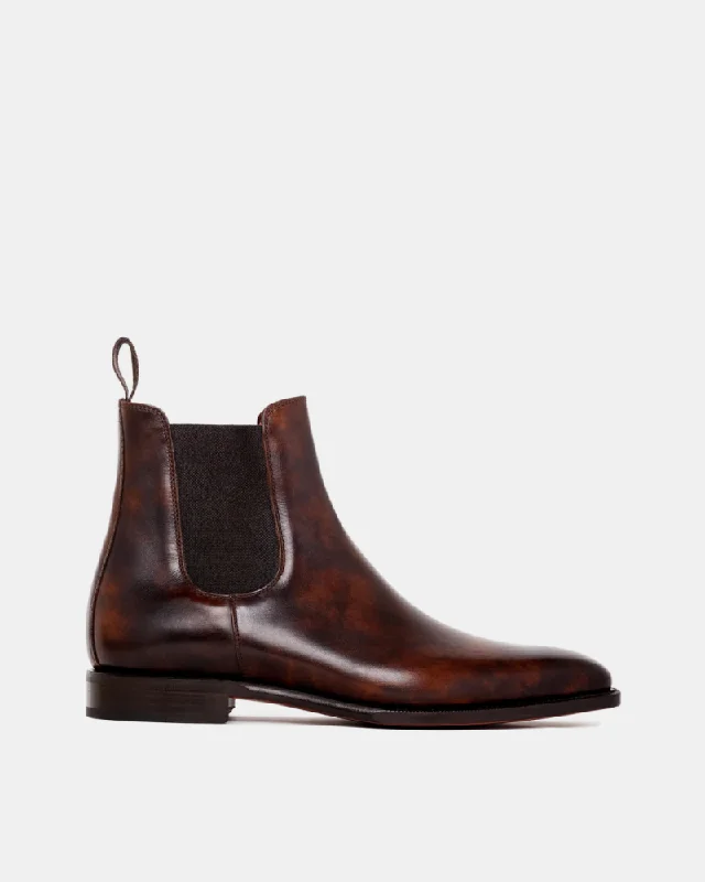 Fashionable Hiking Shoes Museum Brown Leather Chelsea Boot