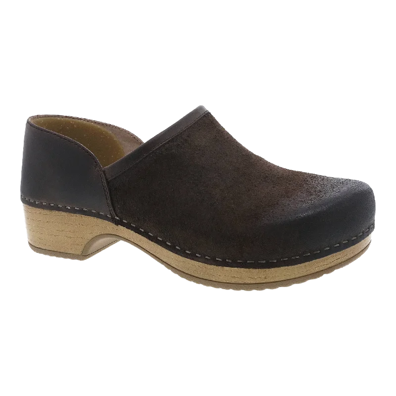 Stylish Hiking Boots For Women Brenna