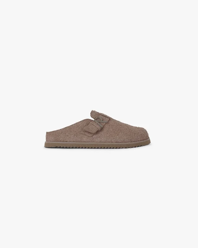 Stylish Casual Footwear For Hiking Initial Mule - Brown