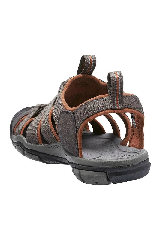 Comfortable Hiking Shoes Sale Keen Men's Clearwater CNX in Raven/Tortoise Shell