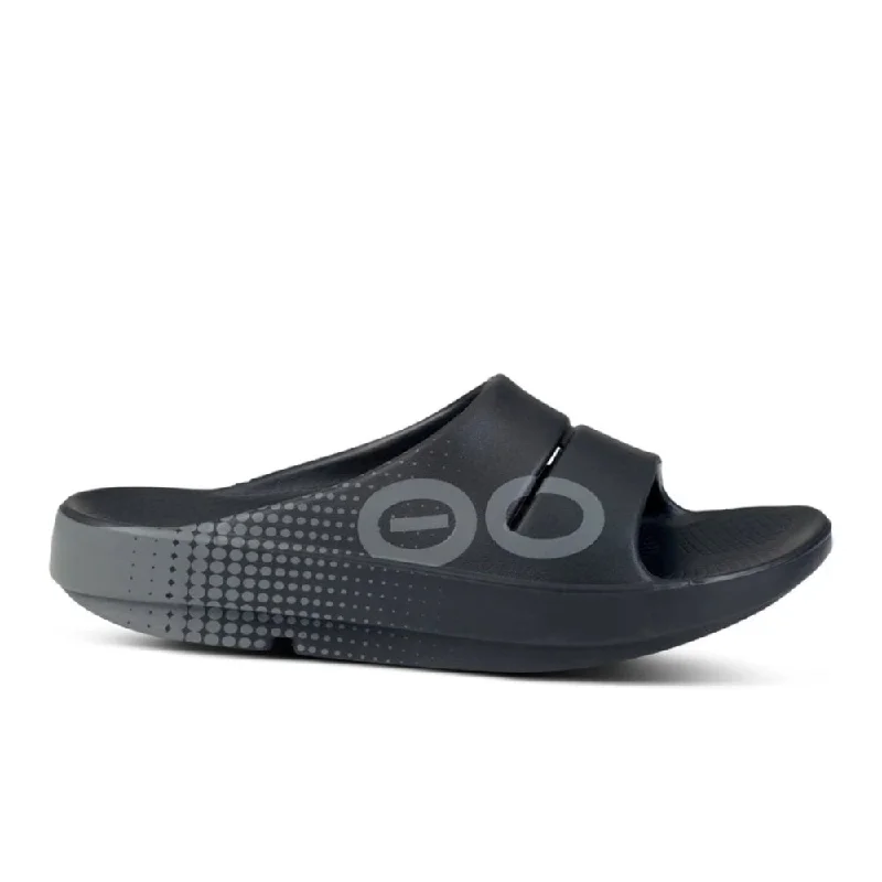 Stylish Winter Boots OOFOS OOahh Sport Slide - Black Matrix