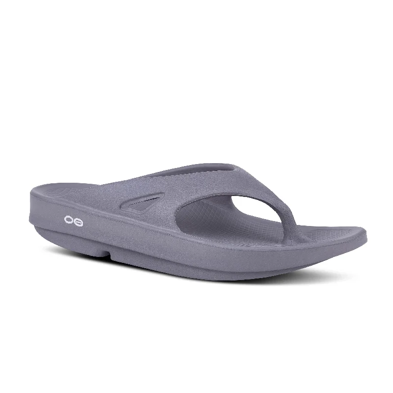 Comfortable Outdoor Footwear Women's Oofos OOriginal Thong Color: Slate