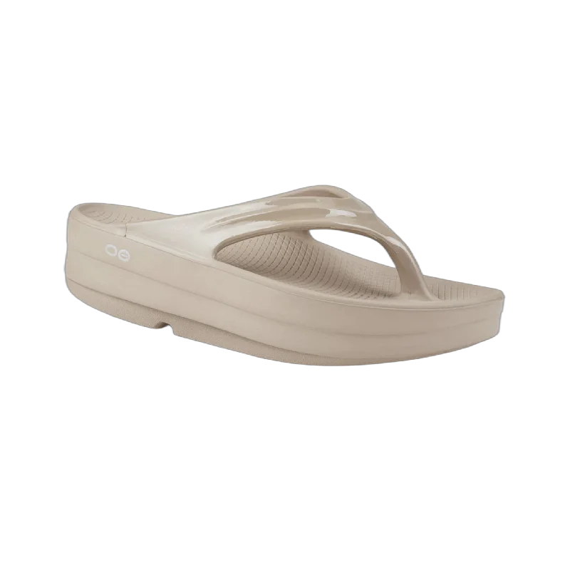 Trendy Sports Boots Oomega Oolala