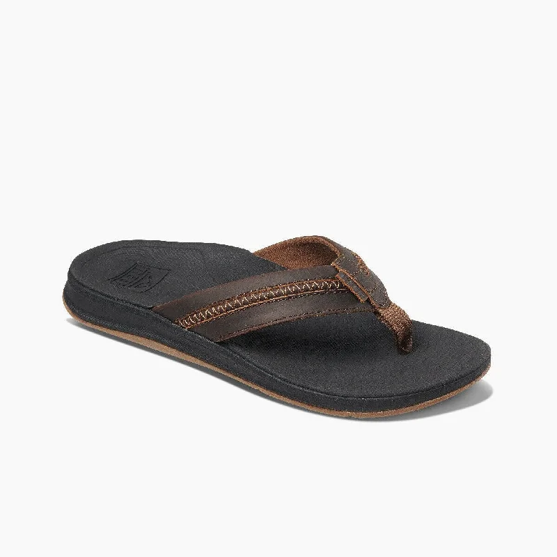 Affordable Hiking Shoes Reef Men's Leather Ortho-Coast - Black/Brown