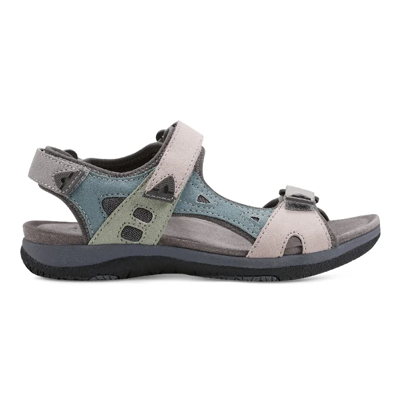 Trendy Summer Footwear Skylar Round Toe Lightweight Casual Flat Sandals