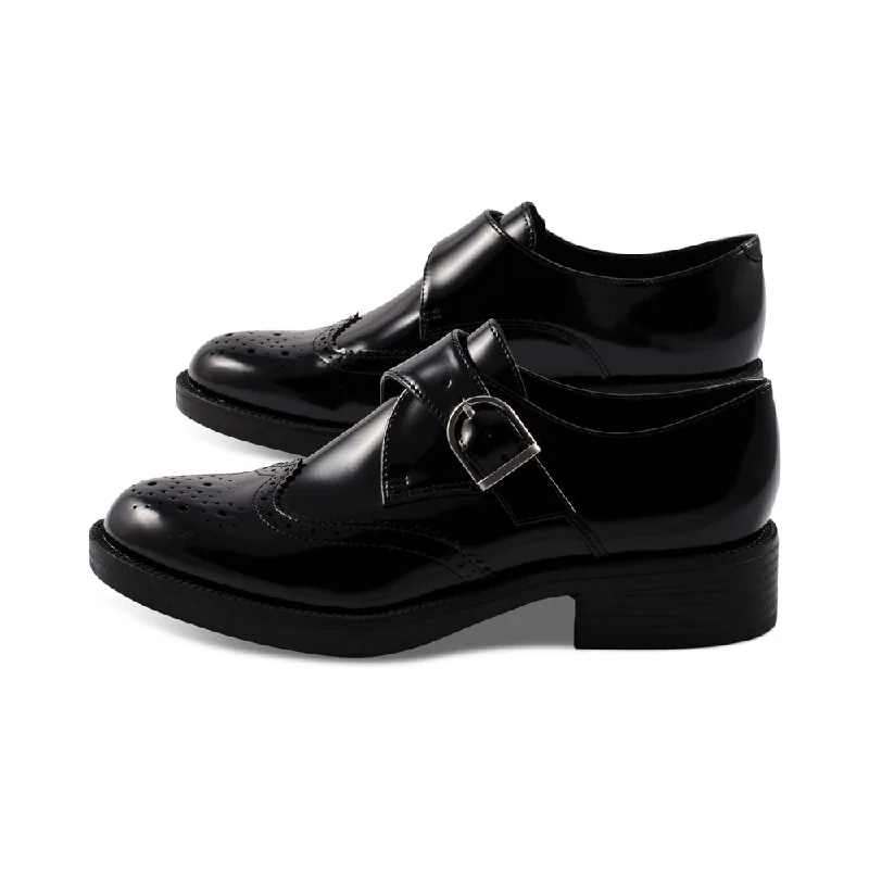 Comfortable Outdoor Footwear Stitch Black Box Leather F24
