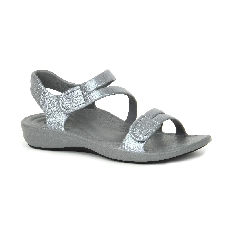 Sporty Snow Boots Jillian Sport Water Friendly Sandal