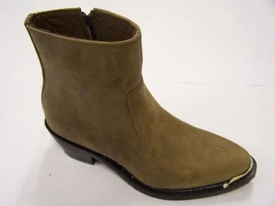 Durable Running Boots Artemus -- Men's Cuban Heel Dress Boot -- Brown
