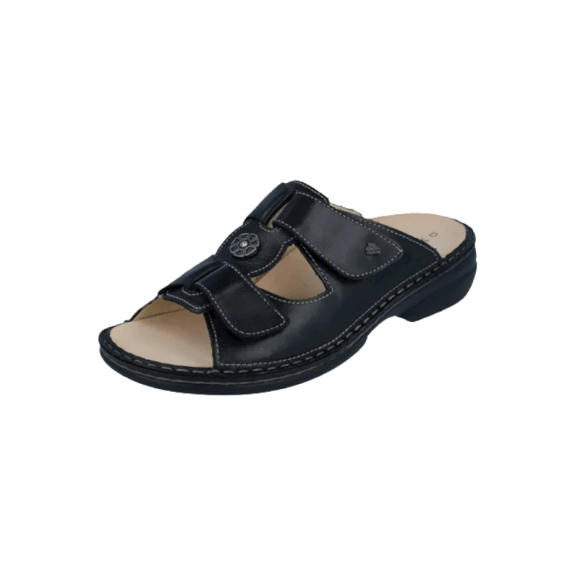 Trendy Snow Footwear Pattaya