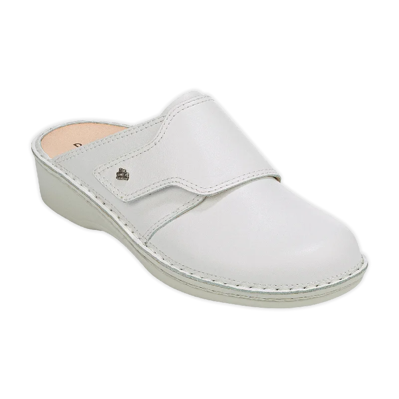 High Fashion Footwear Aussee