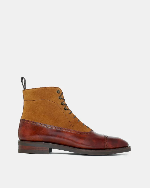 Durable Running Sandals Museum Cognac and Suede Balmoral Boot
