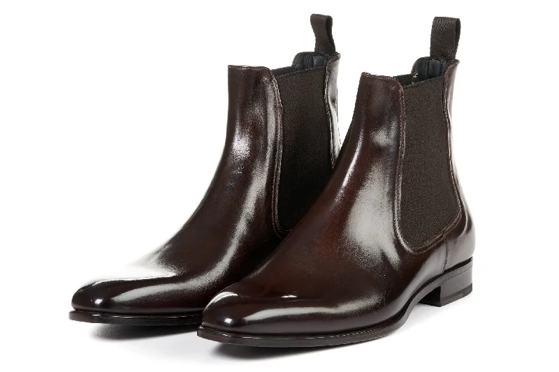 Trendy Lace-Up Boots The Dean Chelsea Boot - Chocolate