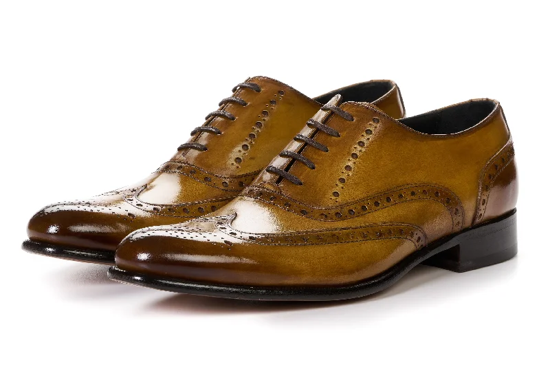 Best Outdoor Shoes For Sale The West II Wingtip Oxford - Tobacco