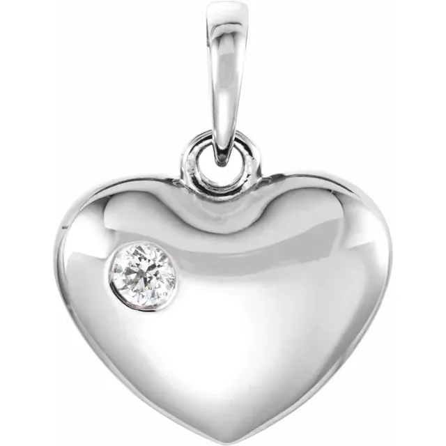 14KT WHITE GOLD .05 CT DIAMOND HEART PENDANT