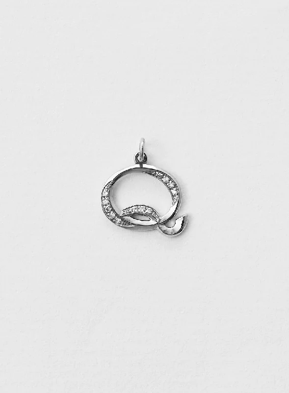 Diamond Letter Q 18K Whitegold Necklace or Pendant w. Diamond