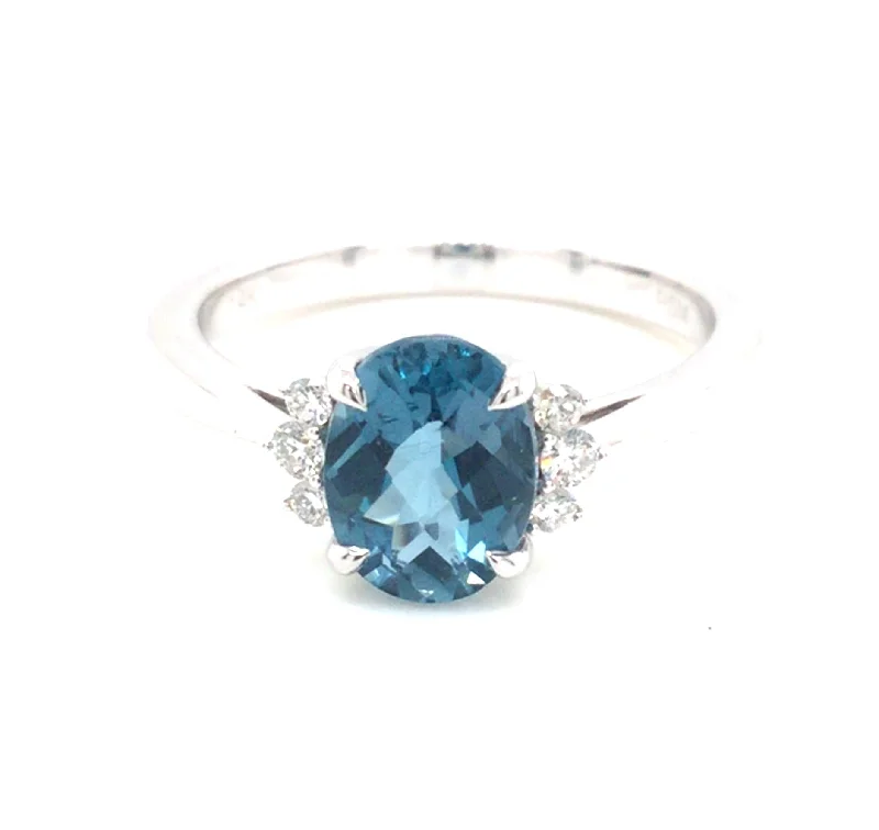 14K Yellow Classic London Blue Topaz and Natural Diamond Ring Size 6.5