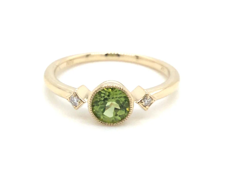 14K Yellow Contemporary Peridot and Natural Diamond Ring Size 6.5