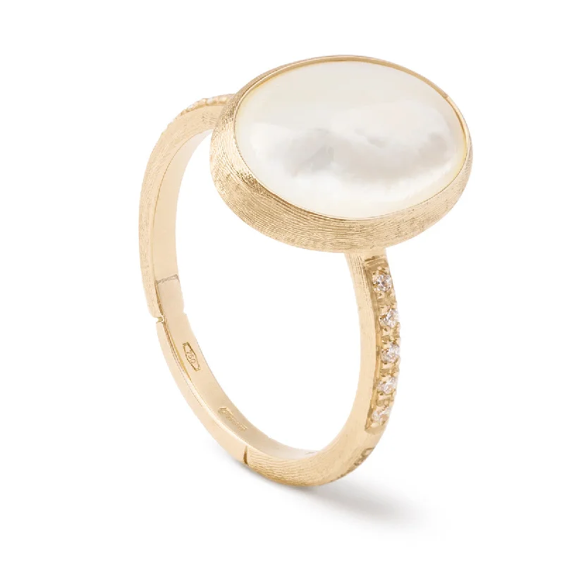 18K Yellow Gold White Mother of Pearl and Diamond Ring