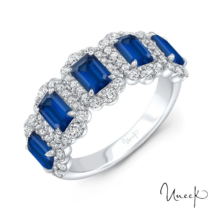 5 Halo Diamond and Sapphire RIng