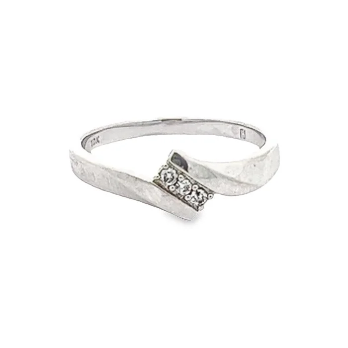 Estate Bypass Ring with Diamonds in 10K White Gold