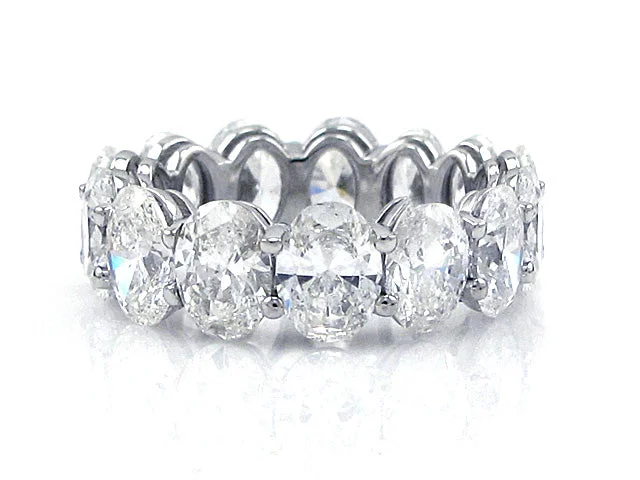 Oval Cut Diamond Eternity Band in Platinum 9.00ctw