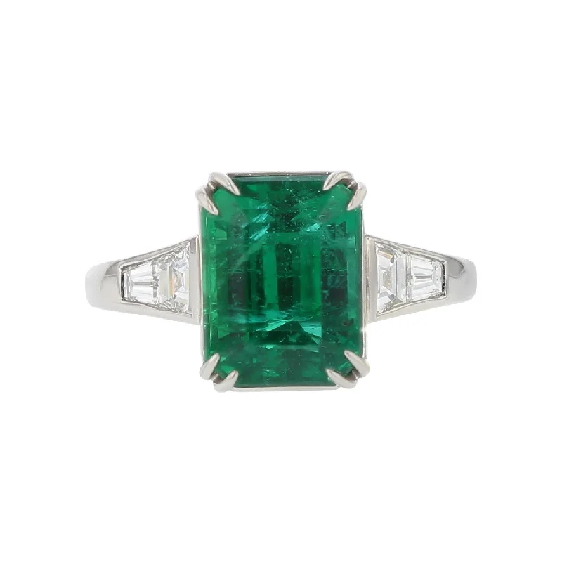 Precious Collection Tapered Emerald Cut Emerald Ring