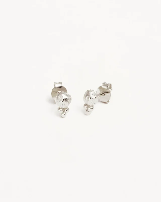bold gothic skull necklace Sterling Silver Day Dreamer Stud Earrings