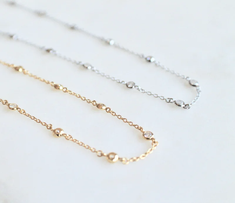 Julia choker necklace