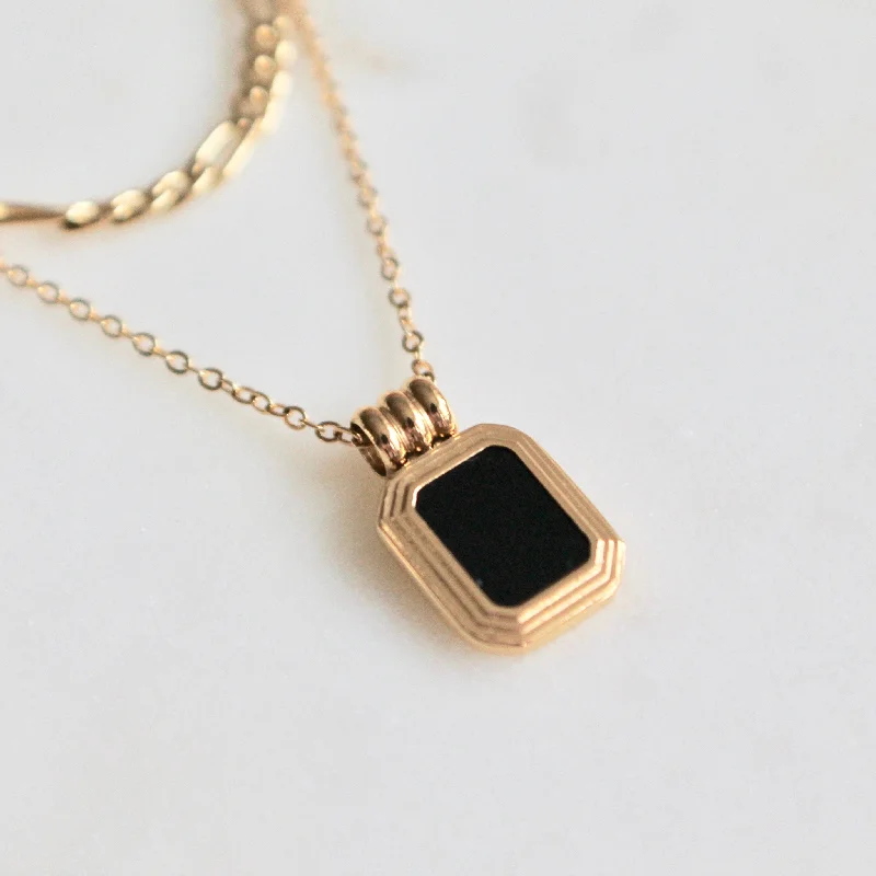 Black onyx